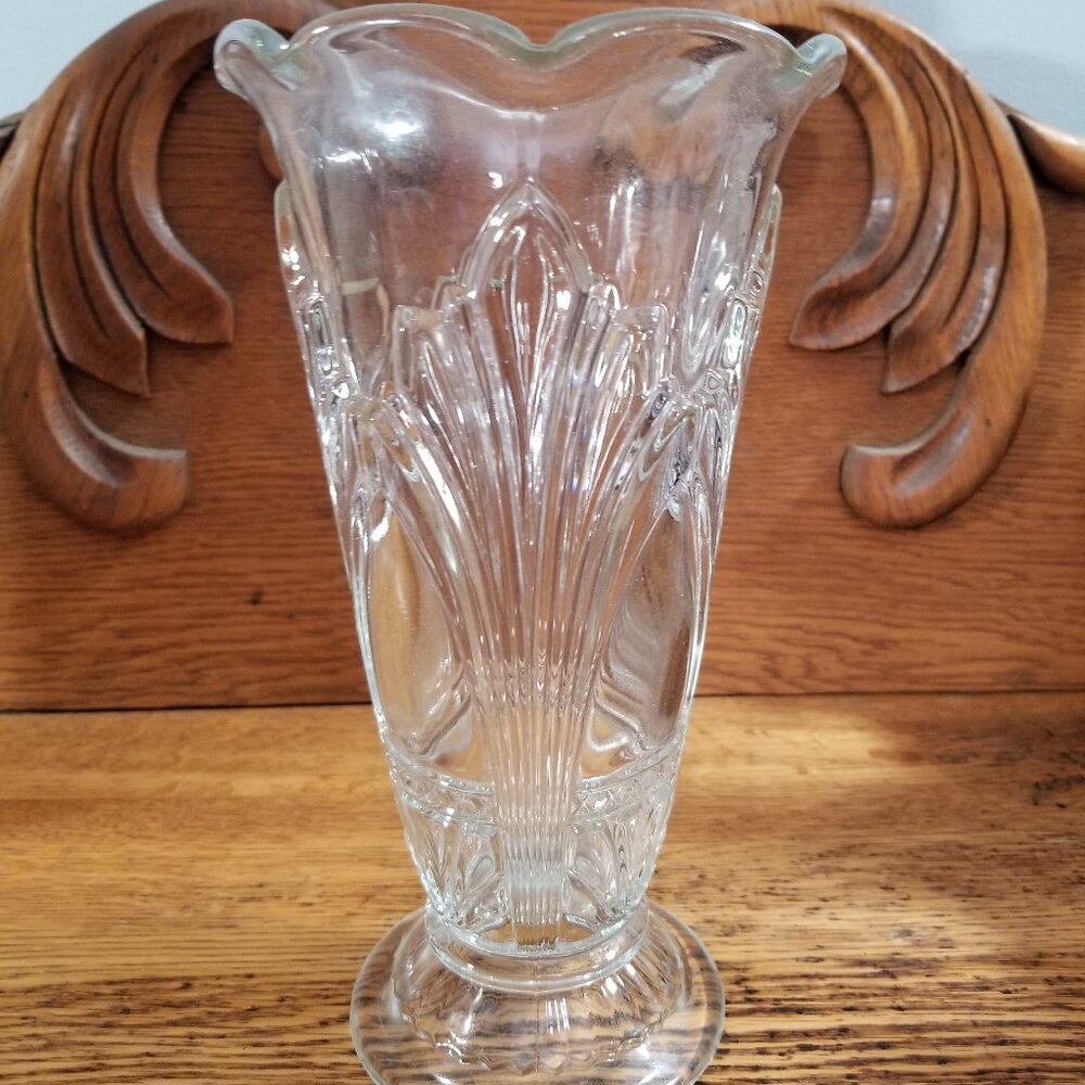 Vintage Art Deco Pressed Glass Vase 9” Fan Pattern Scalloped Rim